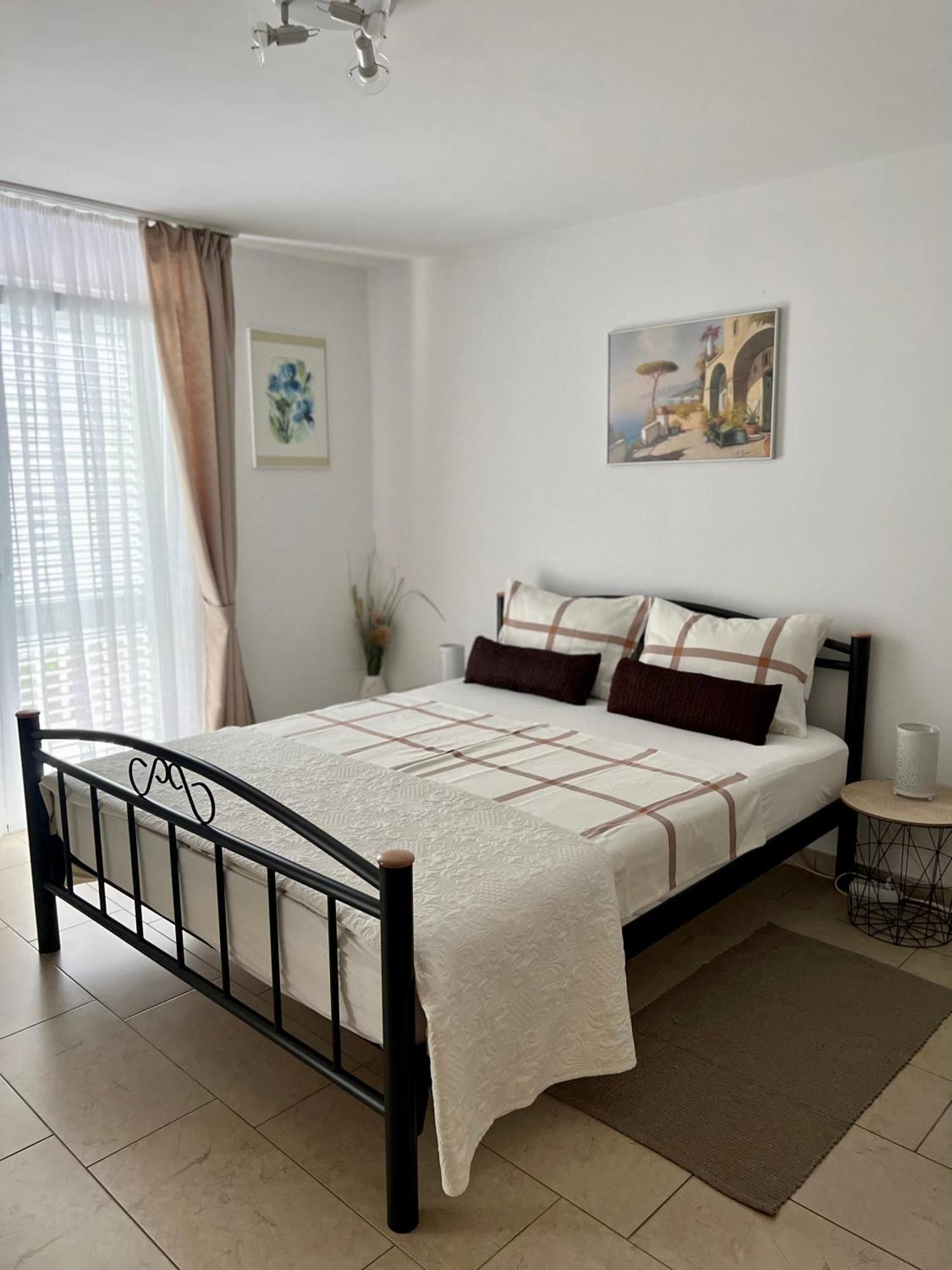 Apartmani Fortuna Lumbarda Exterior foto